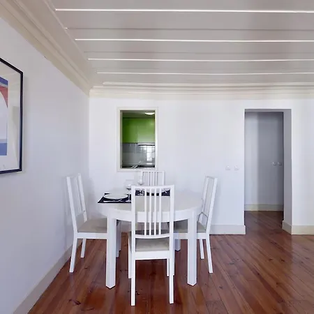 Feels Like Home - Principe Real Flat